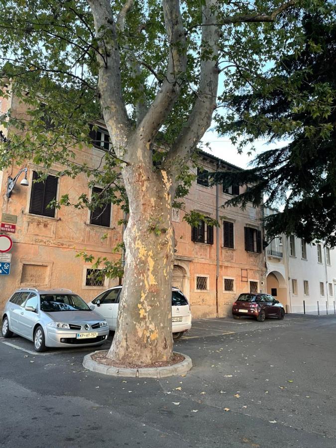 Apartments Nina Koper Bagian luar foto